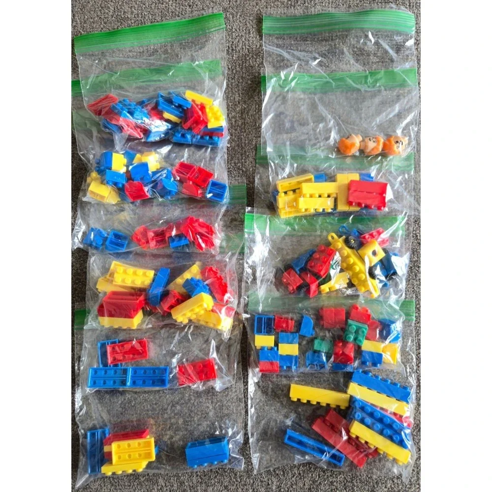 Unbranded assorted building